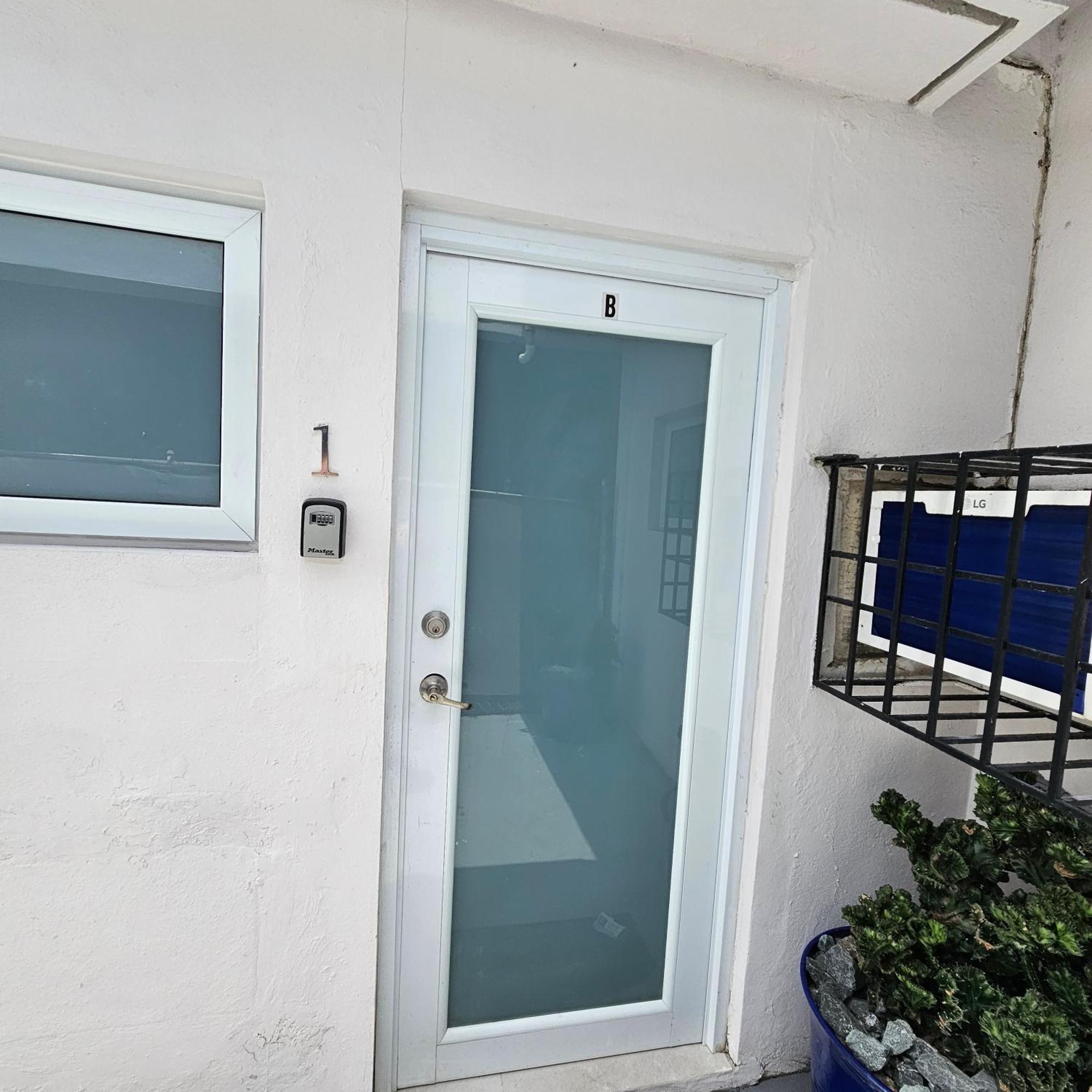 Latitude Adjustment Apartamento San Juan Exterior foto
